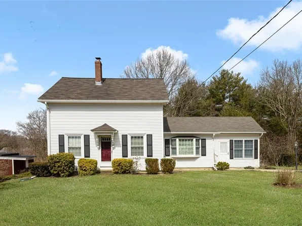 10 White Ln, Scituate, RI 02831