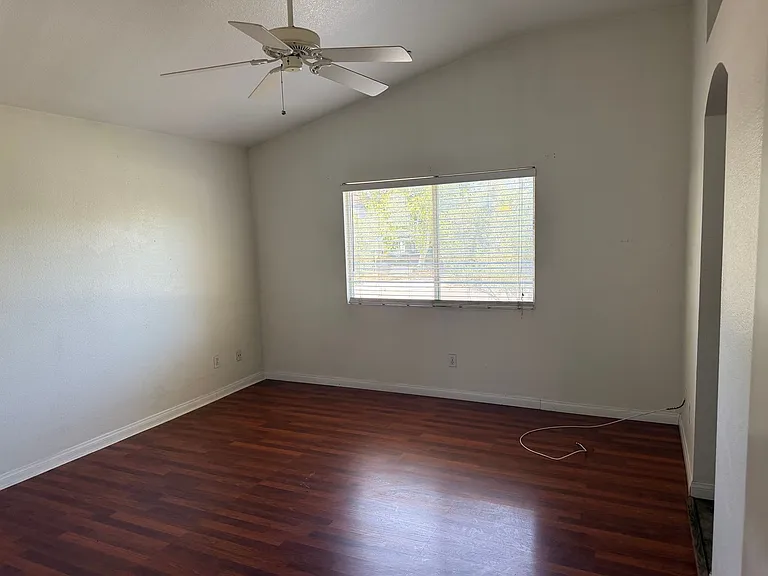 7622 Canberra Way — Photo 8