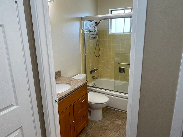 1690 Kentfield Ave #3 — Photo 8