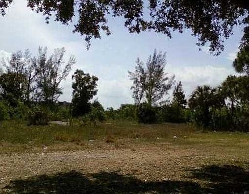 2nd image of Forest Hills Dr