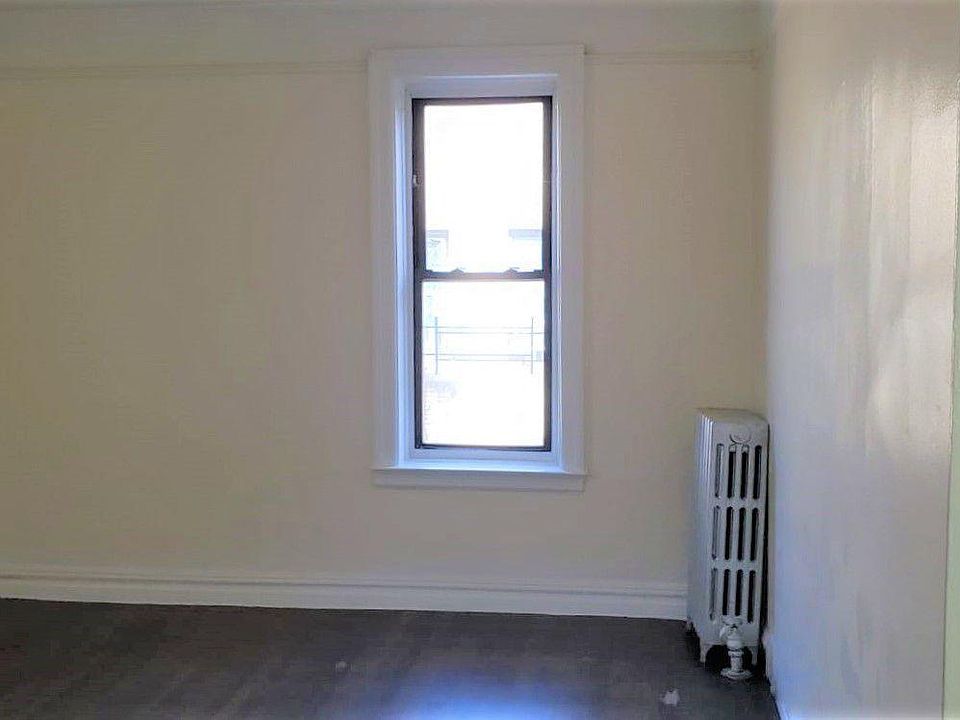 2nd image of 541 Union Ave APT 2A
