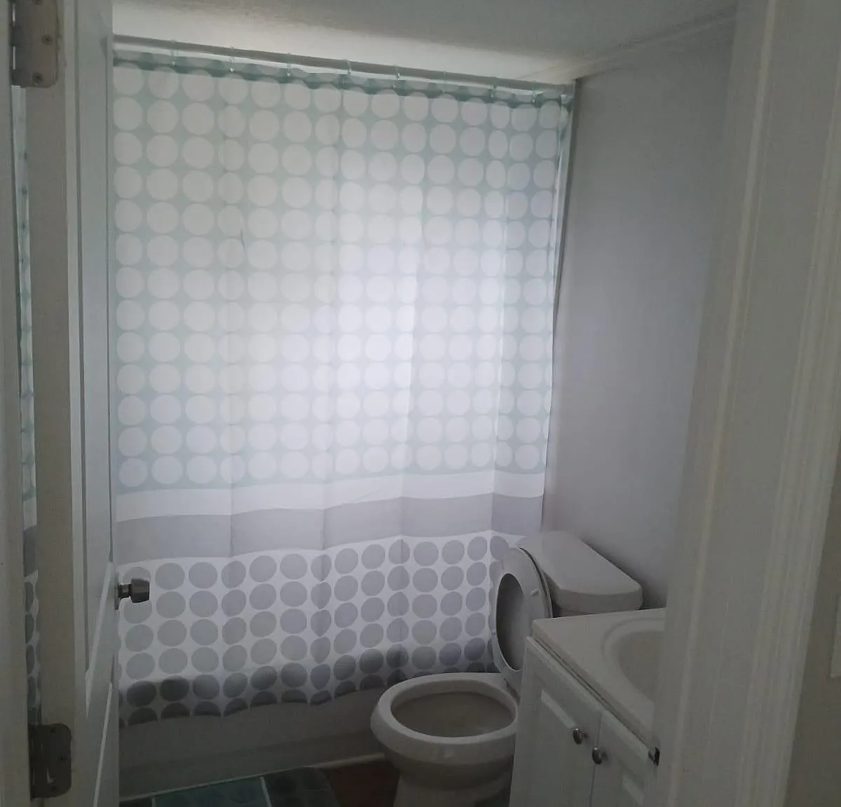 4 bed, 3.0 bath, 1553 sqft, $776 — Photo 4