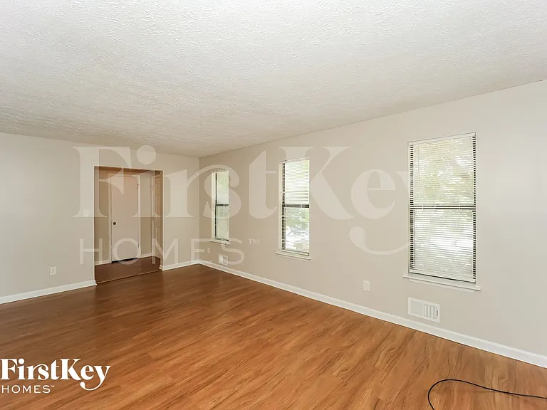 3070 Creel Rd — Photo 3