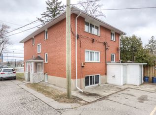 75 Highland Rd E #2, Kitchener, ON N2M 3V8