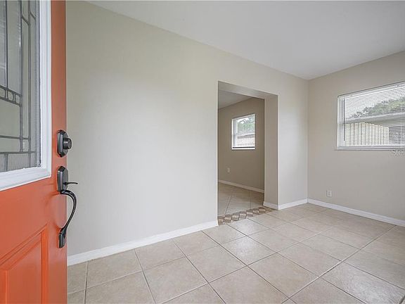 5th image of 853 88th Ave N