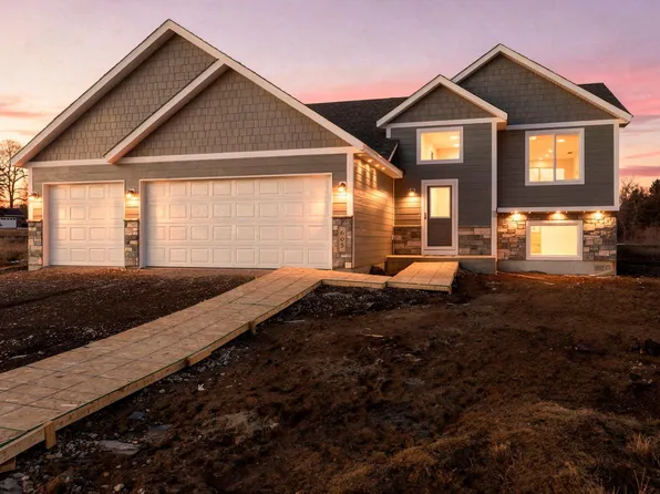 605 Sienna Dr, Watertown, MN 55388