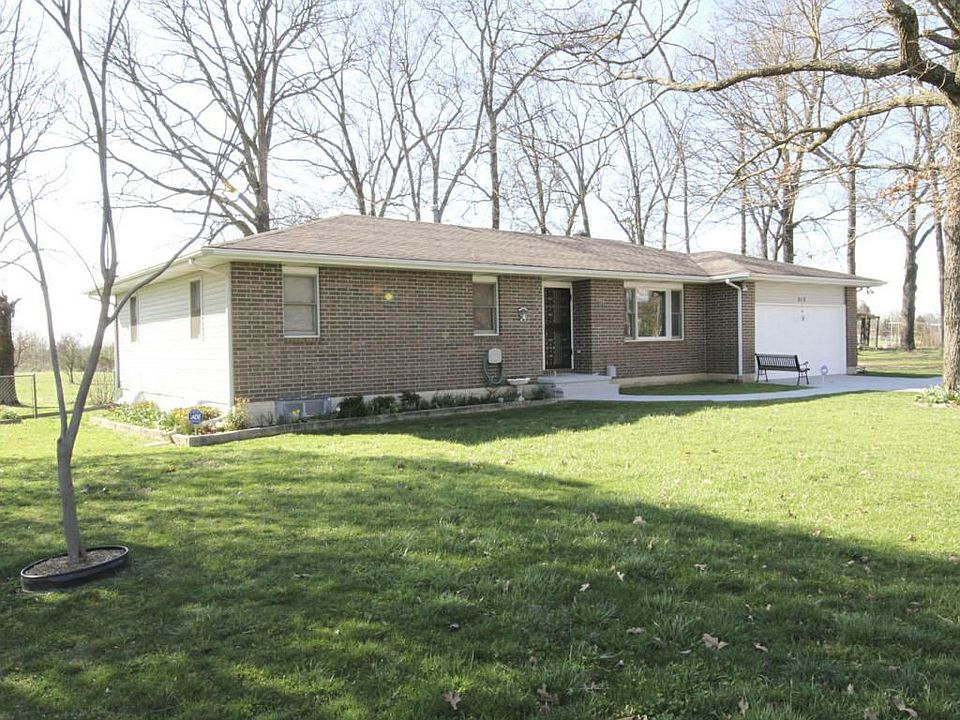 1st image of 313 David Ln