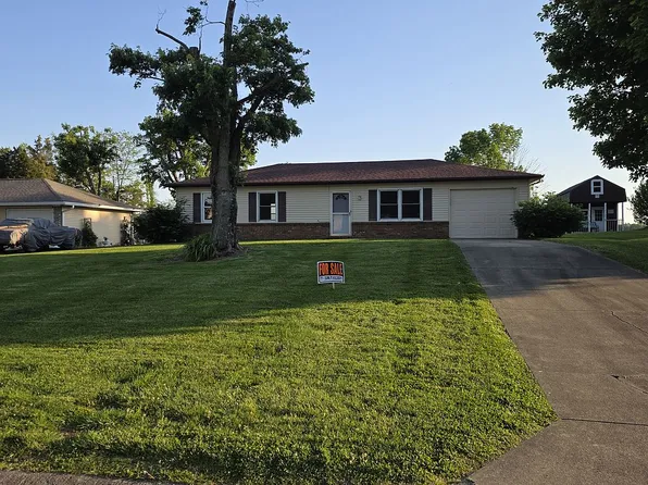 8824 N Miami Ridge Rd, Columbus, IN 47201
