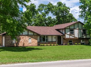 3180 Shakertown Rd, Dayton, OH 45434