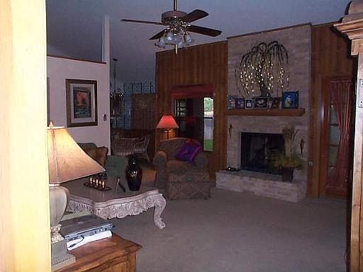 4th image of 4615 GREEN ACRES WOODS