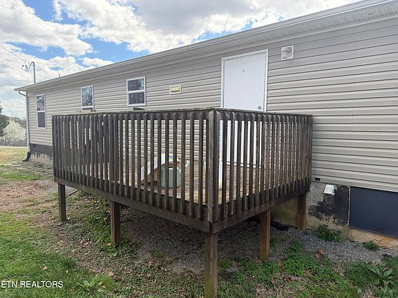 5th image of 1725 Richard Ln