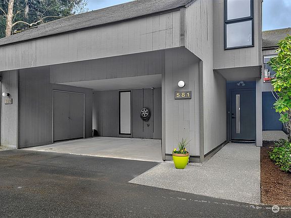 2nd image of 13859 NE 65TH Street #581