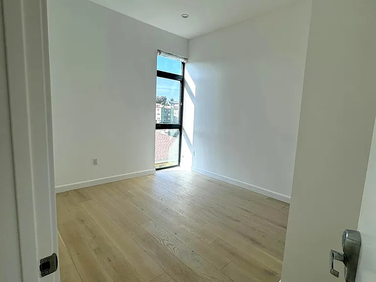 1244 Innes Ave #A — Photo 11