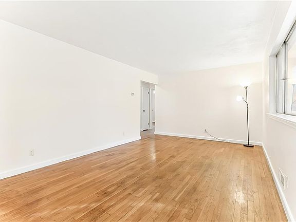 5th image of 5708 Gretna Rd