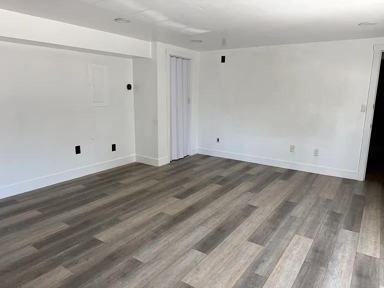 4105 N Adams St #101 — Photo 3