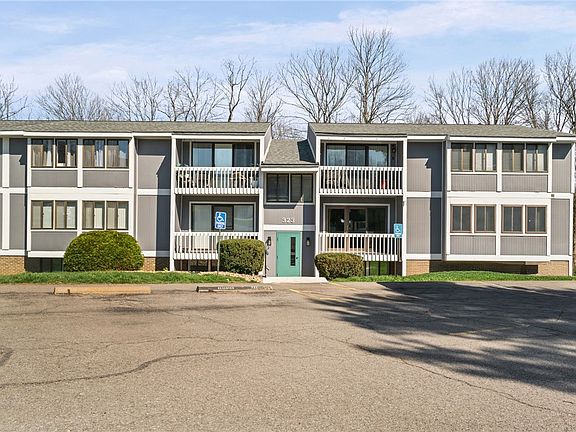 3rd image of 323 Ridge Point Cir APT 24
