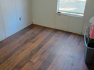 111 Wilbur Ln, Adel, GA 31620