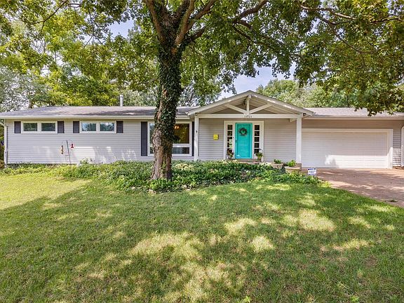 2nd image of 10925 Townley Dr
