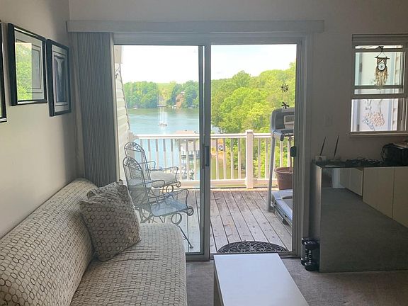 2nd image of 1089 Bluewater Dr