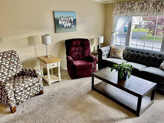 4th image of 12 Lancelot Dr Unit 252