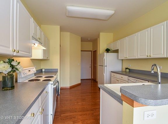 4th image of 21133 W Buckeye Ct