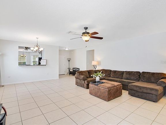3rd image of 461 Savannah Preserve Loop
