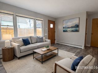 12413 Maple Ave APT 5, Blue Island, IL