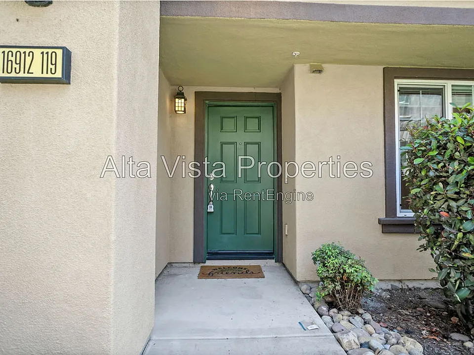 16912 Laurel Hill Ln #119
