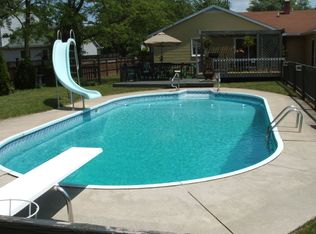 28939 Georgia Rd, Perrysburg, OH 43551