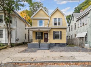28 Mynderse St, Schenectady, NY 12307