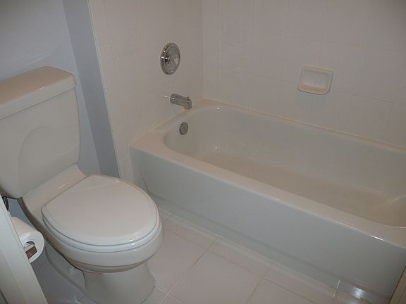 4th image of 13620 Heritage Farms Dr