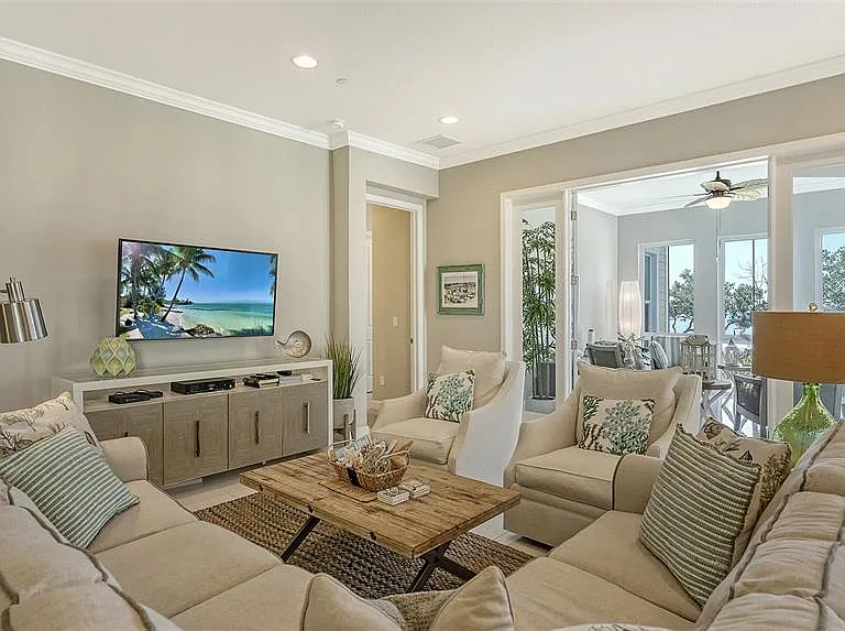 280 Saint Lucia Dr #101 — Photo 9