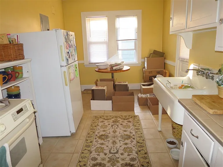45 Kidder Ave #2F — Photo 3