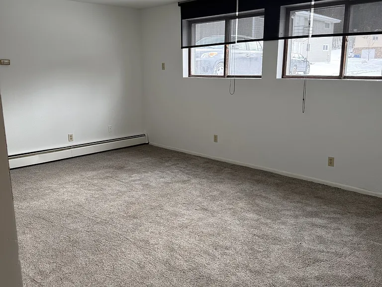 1213 E Union Ave #4 — Photo 3