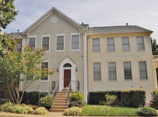 6763 Royal Thomas Way, Alexandria, VA 22315