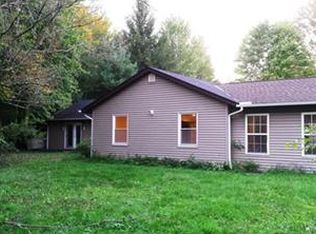 2806 Stiegler Rd, Valley City, OH 44280