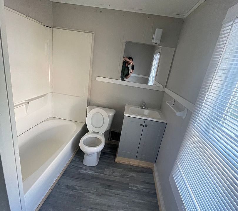 1st image of 309 S Webster Ave #11466074