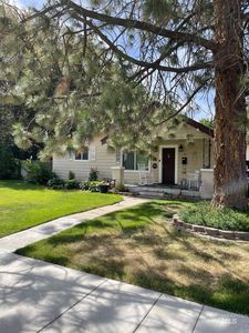 533 E Pine Ave, Meridian, ID, 83642