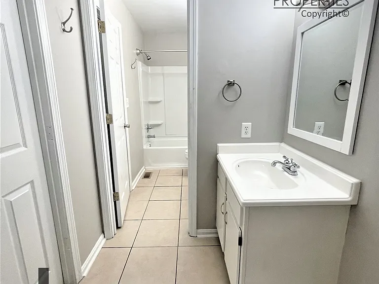 1488 Deer Lake Cir — Photo 9