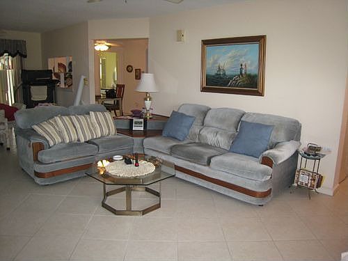 3rd image of 3325 SW 1st Ct