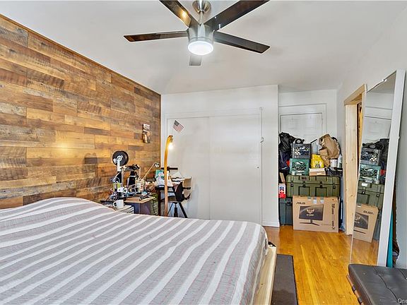 3rd image of 3030 Johnson Ave APT 6D