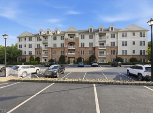 2307 Ramapo Ct BLDG 2 #2307, Riverdale Boro, NJ 07457