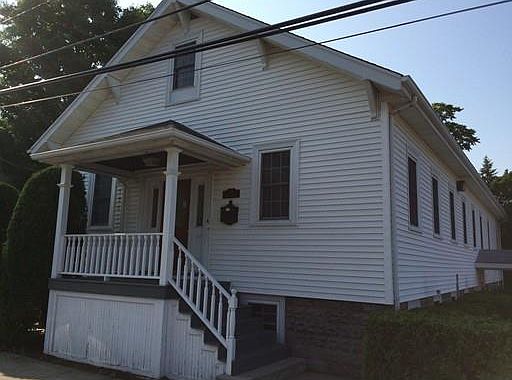 2nd image of 13 Park St #B