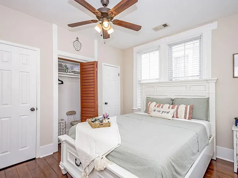 1406 Moody Ave #2 — Photo 19