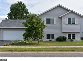 934 Sierra Ln, Saint Cloud, MN 56303
