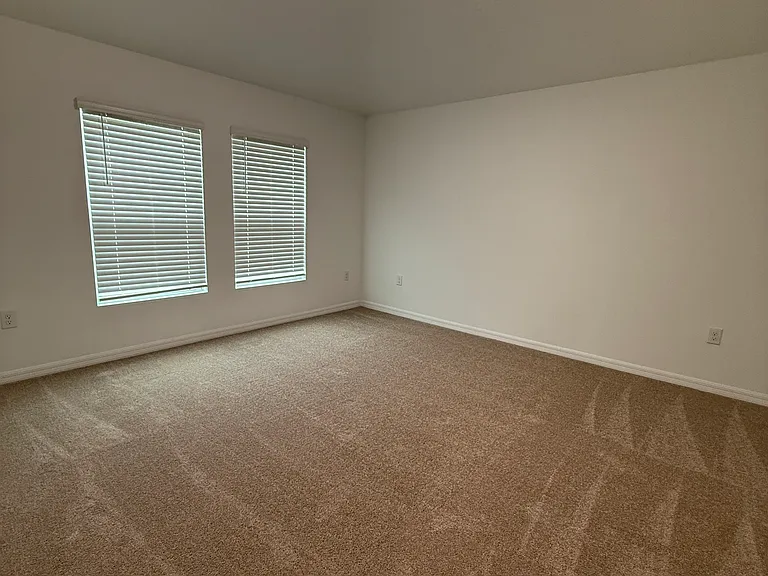 5409 San Pietro Dr — Photo 6