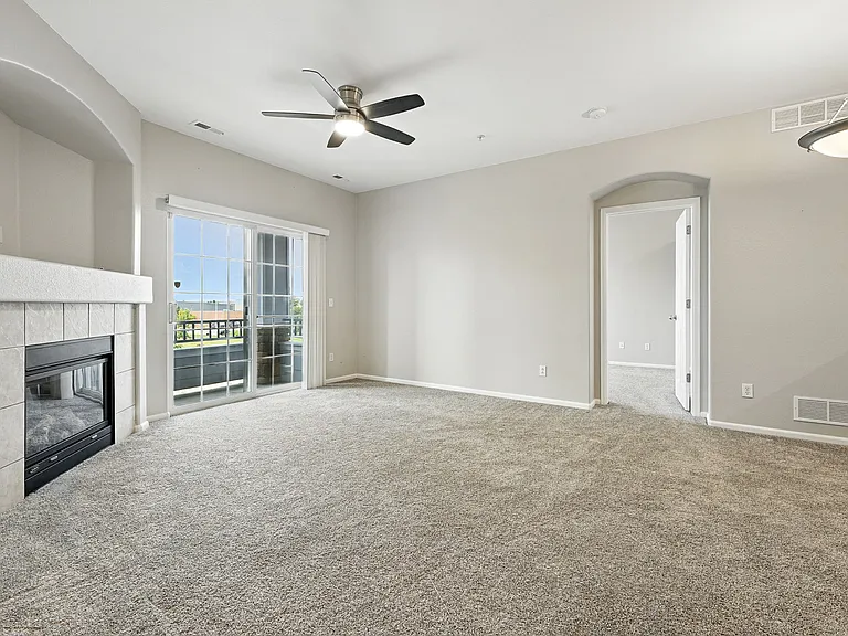5255 Memphis St #312 — Photo 20