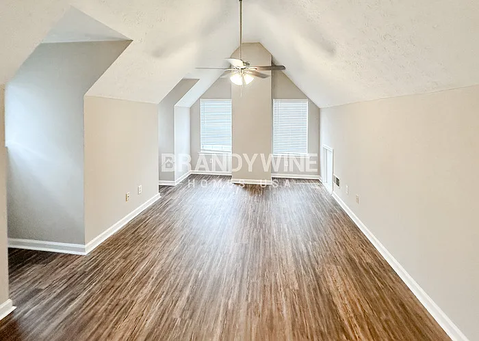 2757 Sanibel Ln SE — Photo 8