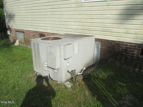 4th image of 101 Terrell Lane