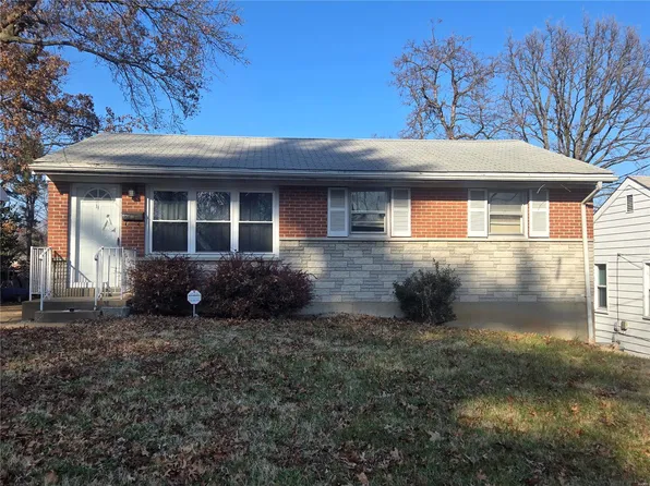 631 Robert Ave, Saint Louis, MO 63135